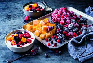 marksandspencer_food_ZMRLZINY 2023_Frozen fruit_272773_367955_454278.jpg